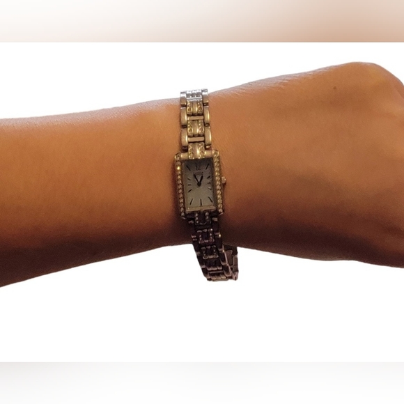 Citizen Eco-Drive Watch Women’s with Mother of Pearl and Swarovski Crystals - Picture 2 of 14